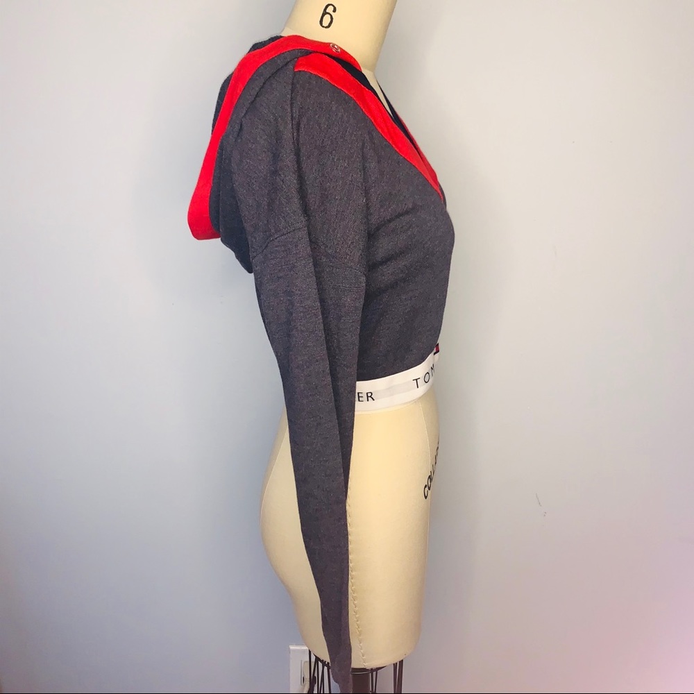 Tommy Hilfiger Cropped L/S Sweatshirt Hoodie - Picture 4 of 6